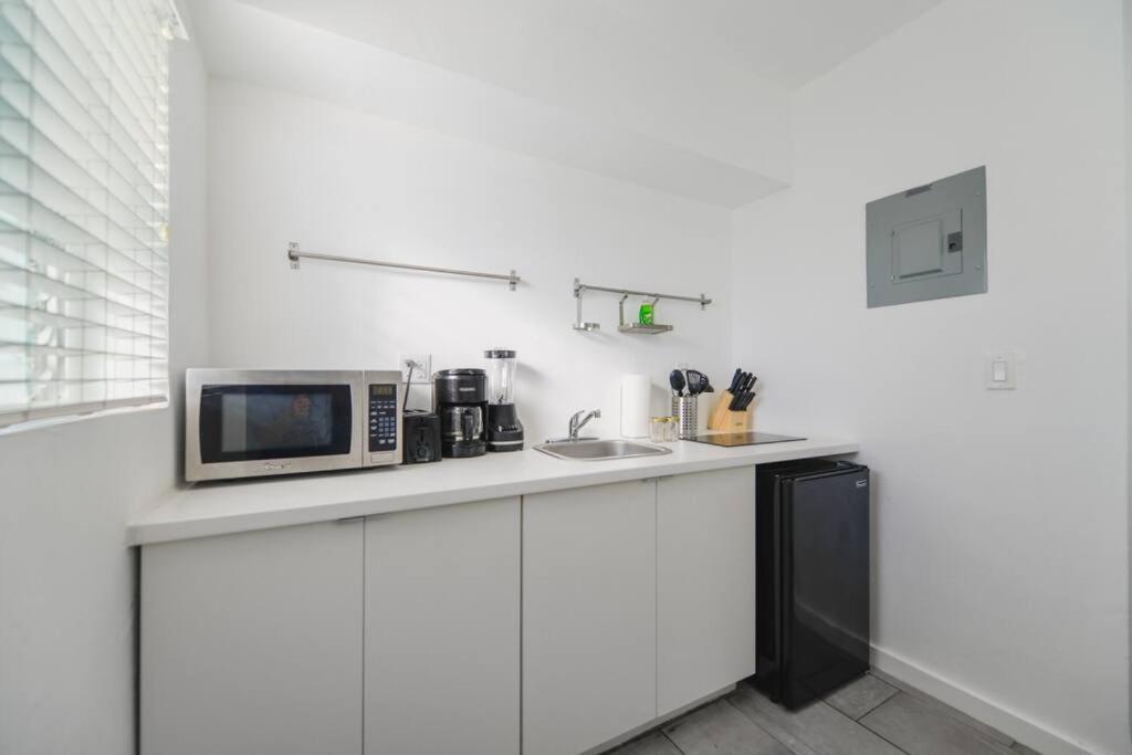 Wonderful Studio Residence 15 Min From The Beach Miami Exteriör bild